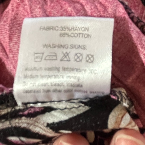 Urban Coco Black and Pink Patterned Pants - Picture 5 of 5